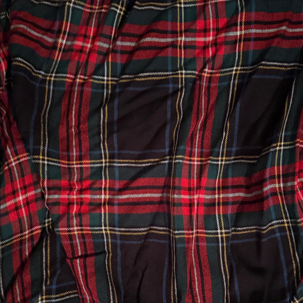 beachlunchlounge Women's Red and Black Plaid Button Down Shirt - Picture 7 of 7